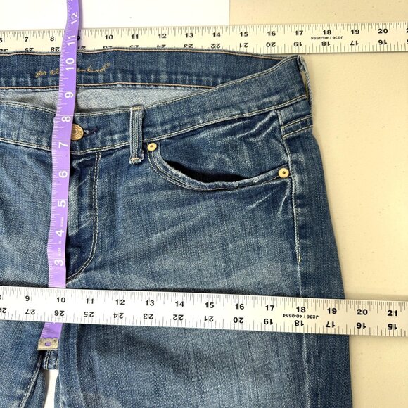 7 For All Mankind Jean Shorts Womens Sz 32 Low-Rise Straight Medium Wash Stretch - Picture 7 of 11